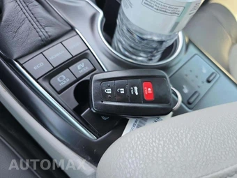 2019 Toyota Camry Hybrid XLE - miniatura 8