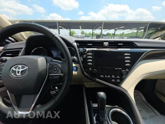 2019 Toyota Camry Hybrid XLE - miniatura 11