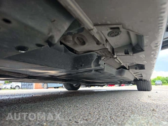 2019 Toyota Camry LE - miniatura 14