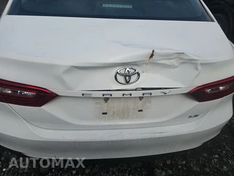 2019 Toyota Camry LE - miniatura 16
