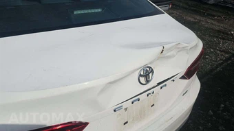 2019 Toyota Camry LE - miniatura 23