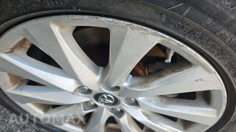 2019 Toyota Camry LE - miniatura 28