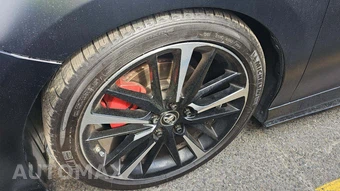 2019 Toyota Camry LE - miniatura 35