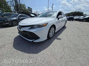 2019 Toyota Camry LE