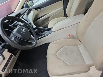 2019 Toyota Camry LE - miniatura 13