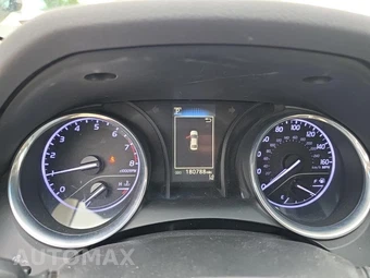 2019 Toyota Camry LE - miniatura 15