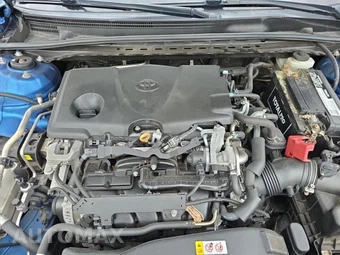 2019 Toyota Camry LE - miniatura 18