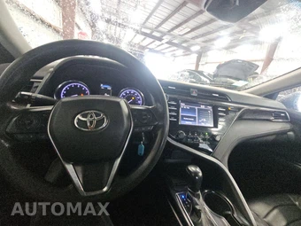 2019 Toyota Camry LE - miniatura 11