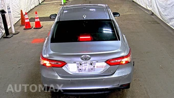 2019 Toyota Camry LE - miniatura 5