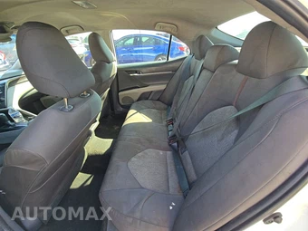 2019 Toyota Camry LE - miniatura 13