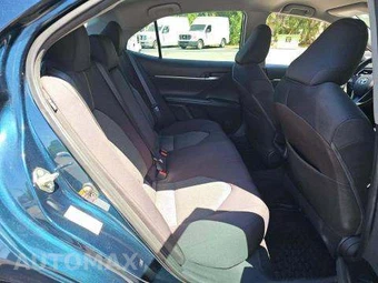 2019 Toyota Camry LE - miniatura 16