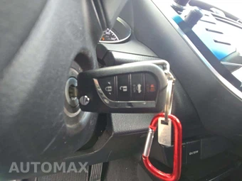 2019 Toyota Camry LE - miniatura 5