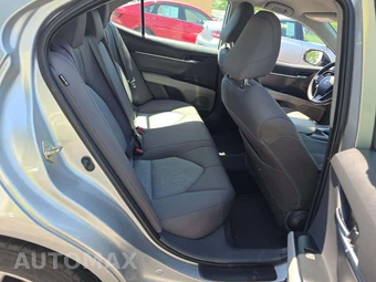 2019 Toyota Camry LE - miniatura 16