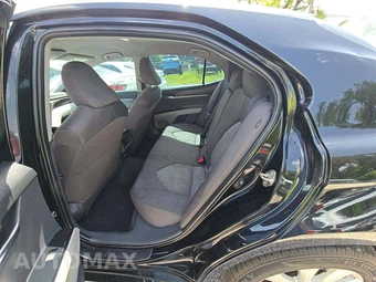 2019 Toyota Camry LE - miniatura 13