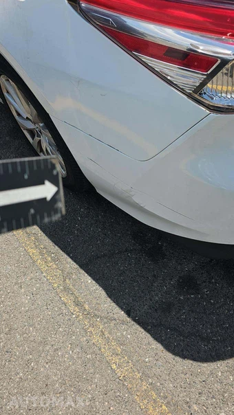 2019 Toyota Camry LE - miniatura 27
