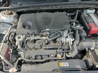 2019 Toyota Camry LE - miniatura 18