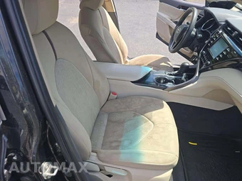 2019 Toyota Camry LE - miniatura 15