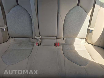 2019 Toyota Camry LE - miniatura 21