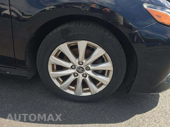 2019 Toyota Camry LE - miniatura 23