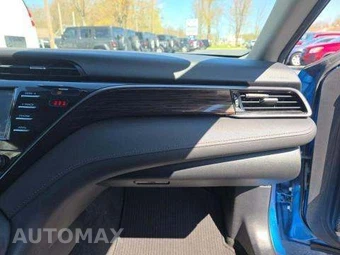 2019 Toyota Camry LE - miniatura 20