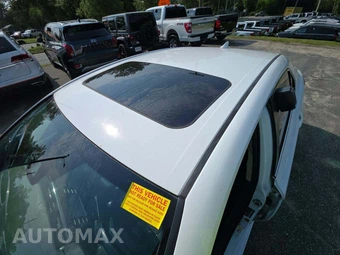 2019 Toyota Camry SE - miniatura 12