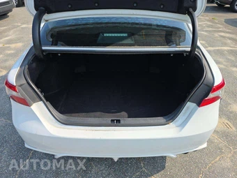 2019 Toyota Camry SE - miniatura 14