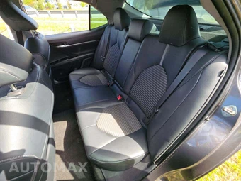2019 Toyota Camry SE - miniatura 13