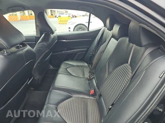 2019 Toyota Camry SE - miniatura 13