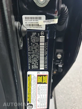 2019 Toyota Camry SE - miniatura 14
