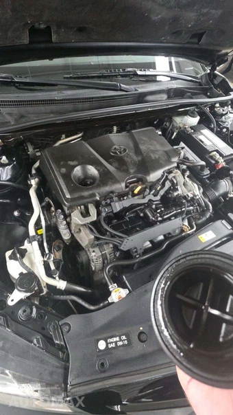 2019 Toyota Camry SE - miniatura 19