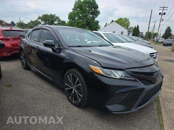 2019 Toyota Camry SE - miniatura 4