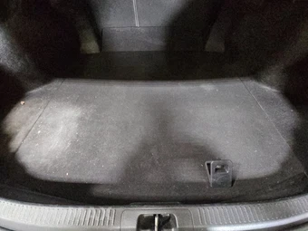 2019 Toyota Camry SE - miniatura 16