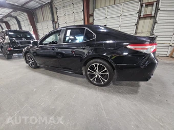 2019 Toyota Camry SE - miniatura 6