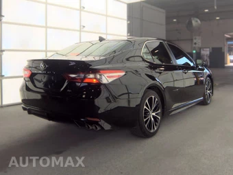 2019 Toyota Camry SE - miniatura 4