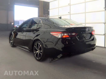 2019 Toyota Camry SE - miniatura 6