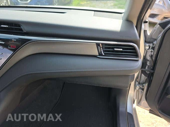 2019 Toyota Camry SE - miniatura 19