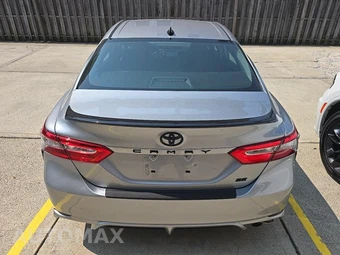 2019 Toyota Camry SE - miniatura 5