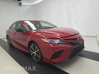 2019 Toyota Camry SE - miniatura 3