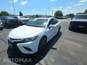2019 Toyota Camry SE