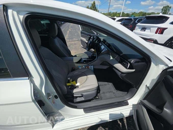 2019 Toyota Camry SE - miniatura 15
