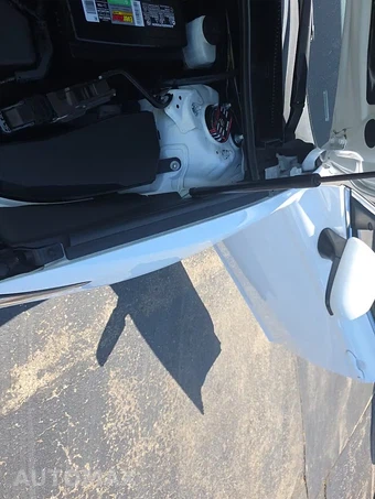 2019 Toyota Camry SE - miniatura 19