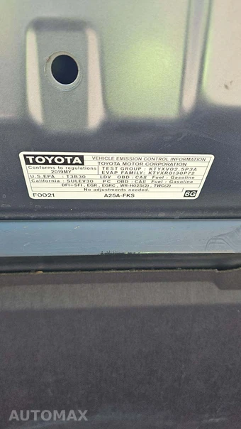 2019 Toyota Camry SE - miniatura 26