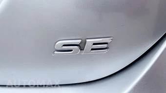 2019 Toyota Camry SE - miniatura 17