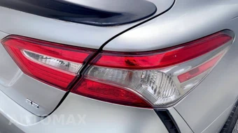 2019 Toyota Camry SE - miniatura 21