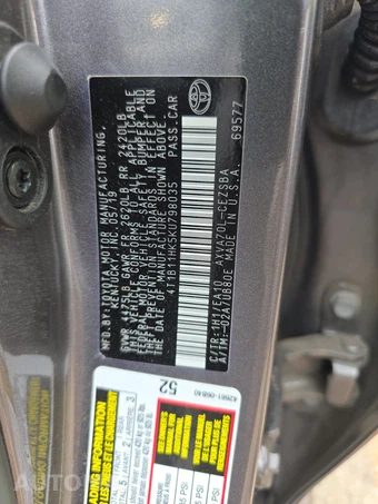 2019 Toyota Camry SE – miniatura 14
