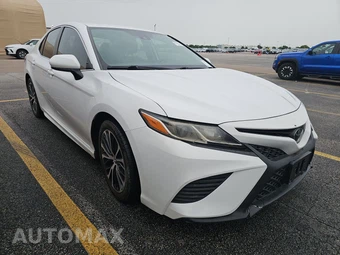 2019 Toyota Camry SE - miniatura 3