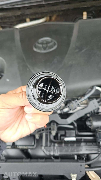 2019 Toyota Camry SE - miniatura 25