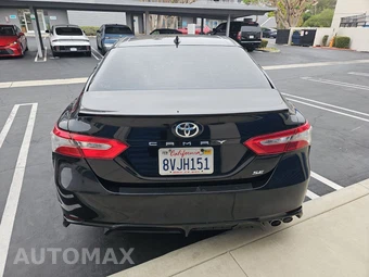 2019 Toyota Camry SE - miniatura 5