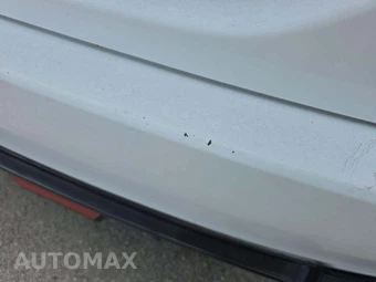 2019 Toyota Camry SE - miniatura 24