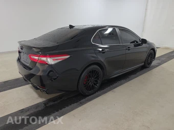 2019 Toyota Camry SE - miniatura 4